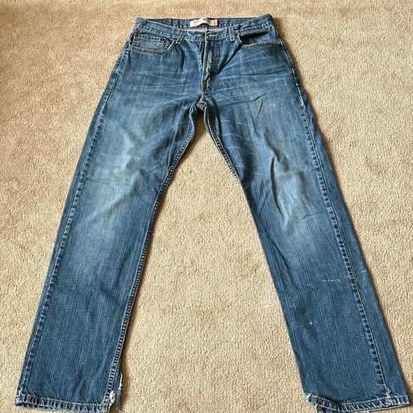 Men’s Levi’s Reg. 505 distressed jeans, sz. 33x34! Perfect for casual or dressy! - Picture 1 of 7